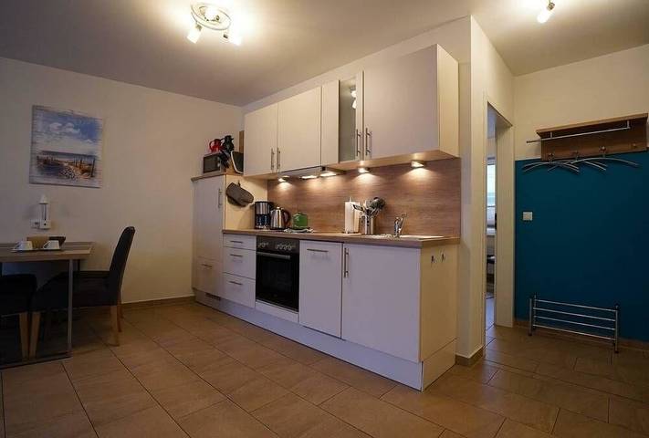 Ferienwohnung für 3 Personen, mit Terrasse und Garten in Norden-Norddeich - 4