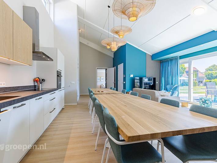 Ferienhaus für 16 Personen, mit Balkon/Terrasse und Terrasse in Dishoek - 2