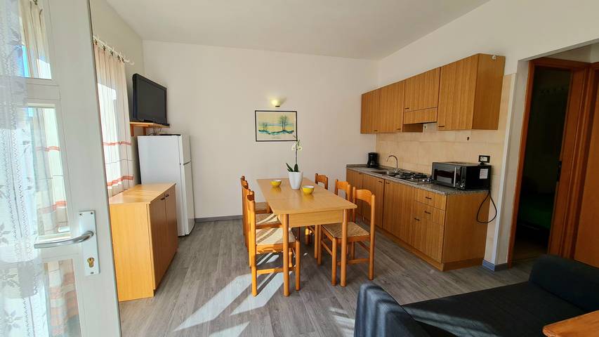 Ferienwohnung für 6 Personen, mit Seeblick und Garten, mit Haustier in Pieve - 4