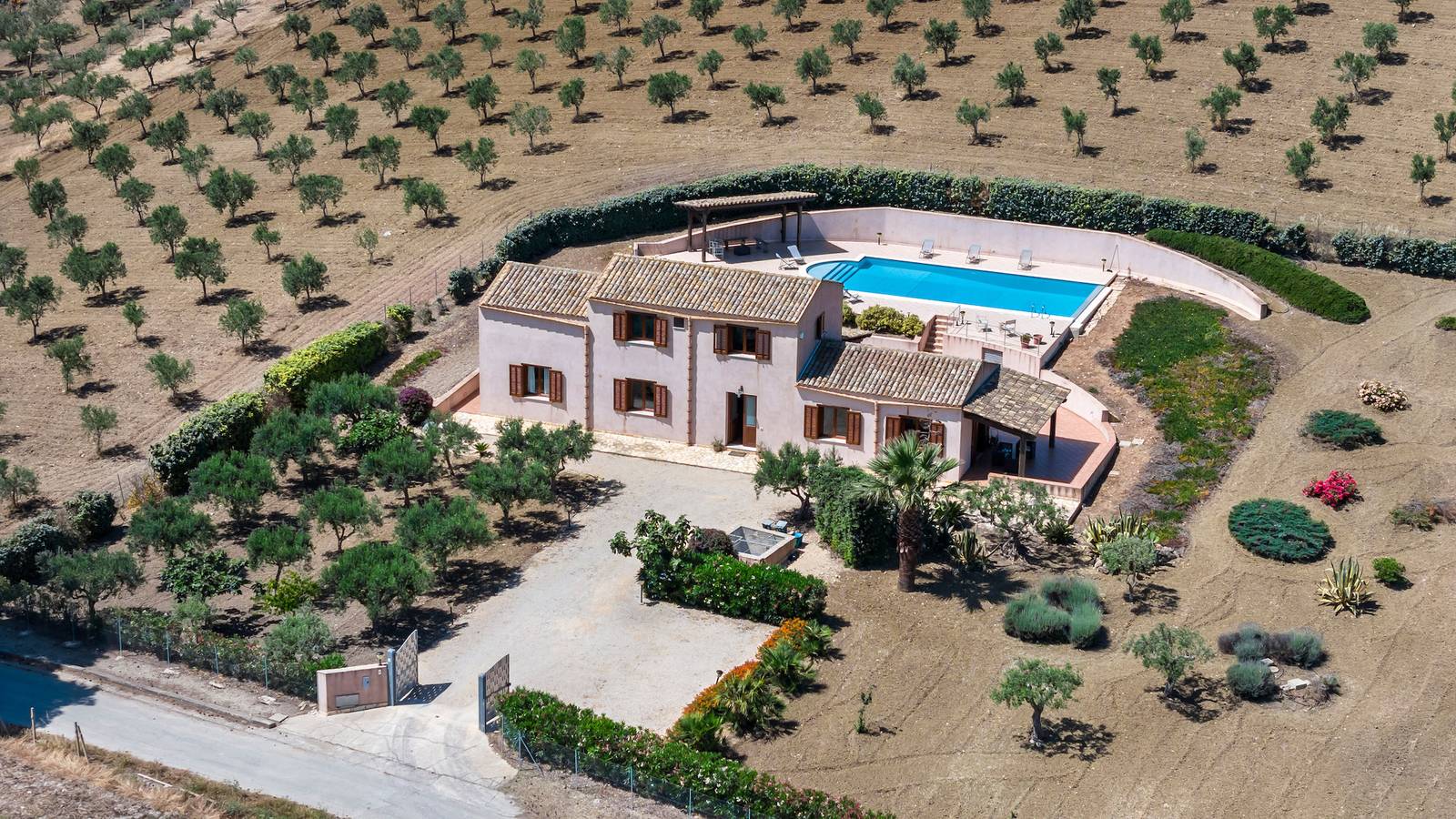 Villa sui Colli Ericini con Piscina in Erice, Provincia de Trapani