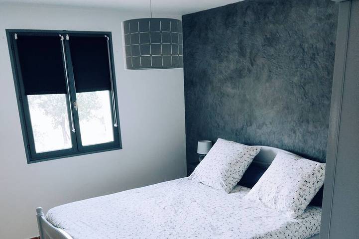 Location de vacances pour 8 personnes, avec jardin et terrasse à Méounes-lès-Montrieux - 4