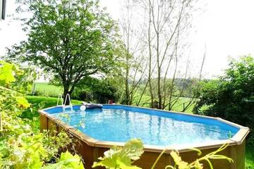 Gîte pour 3 personnes, avec terrasse et jardin, animaux acceptés à Plombières-les-Bains