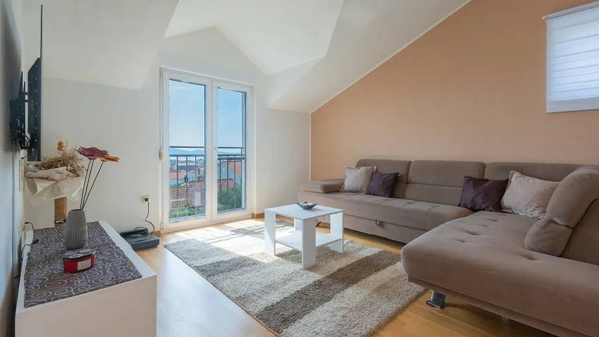 Ferienhaus für 8 Personen, mit Terrasse, mit Haustier in Zadar (Kommun) - 2