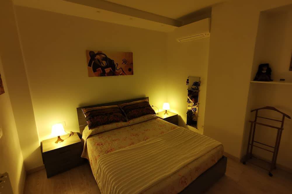 Ganze Wohnung, Zweizimmerwohnung mit Parkplatz in Tirano (stadt), Tirano