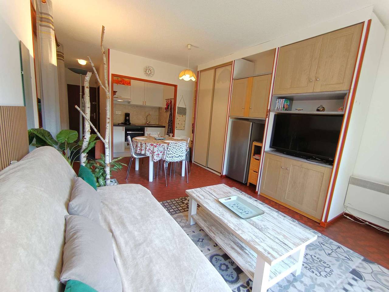 Studio entier, Studio Confort 4 Personnes avec Balcon, Parking et Casier à Ski - Saint-Lary-Soulan in Saint-Lary-Soulan, Parc national des Pyrénées