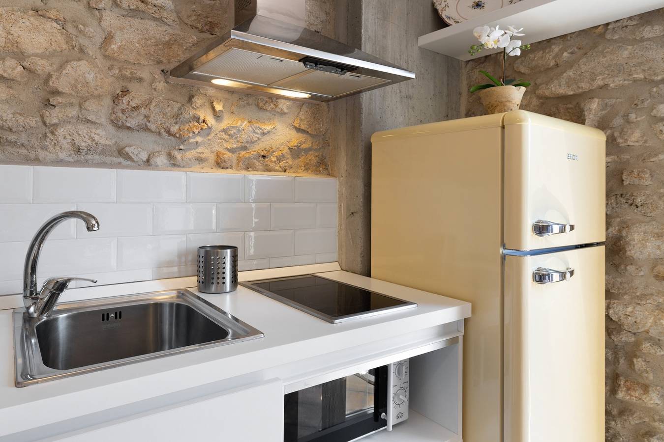 Ganze Wohnung, Ferienwohnung "Casa Virginia - Vigna" mit Meerblick, Gemeinschaftspool und Wlan in Boragni, Orco Feglino