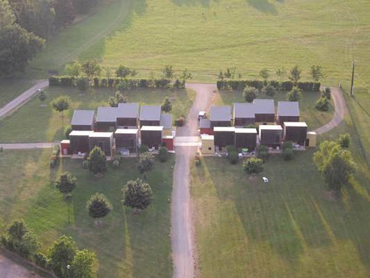 Location de vacances pour 6 personnes, avec piscine et vue sur le lac ainsi que vue et jardin, animaux acceptés dans Lac de Lavaud - 2