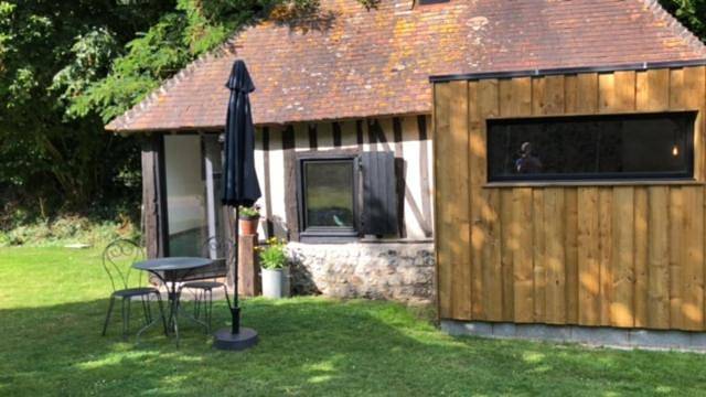 Location de vacances pour 2 personnes, avec Jardin et Vue à Triqueville