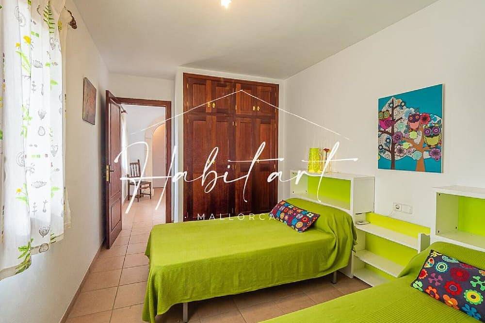 Villa Buger with private pool in Búger, Majorca Center