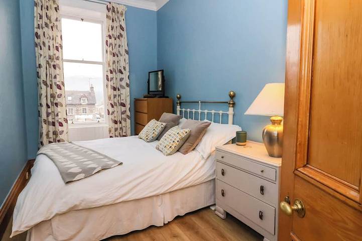 Struan House, pet friendly, character holiday cottage in Aberfeldy in Aberfeldy, Perthshire