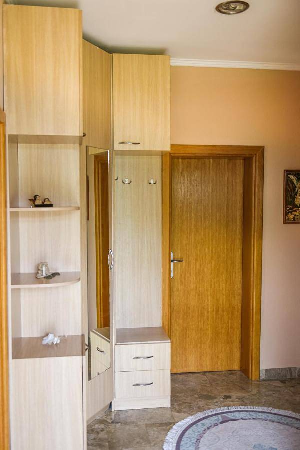 Gîte pour 5 personnes, avec jardin et vue dans Međugorje - 4