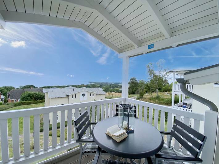 Ferienwohnung für 4 Personen, mit Balkon und Ausblick in Göhren - 2