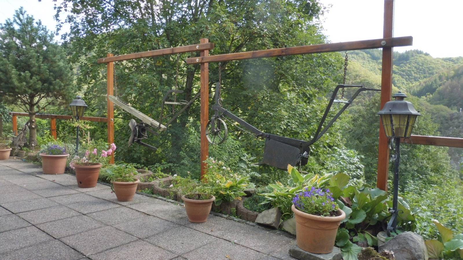 Ganze Ferienwohnung, Appartement/Fewo, Bad, Wc, 2 Schlafräume in Waldbreitbach, Rheinland-Pfalz