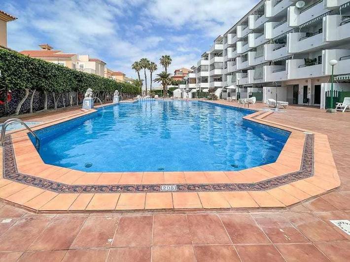 Apartamento para 2 personas, con piscina y jardín en Sonnenland