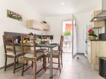 Cottage for 4 People in Saint-Philbert-de-Grand-Lieu, Loire Valley, Photo 3