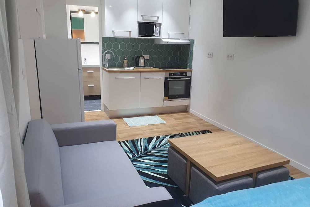 Entire apartment, Superb accommodation close to Cdg- Parc d'expo- Paris in Aulnay-sous-Bois, Seine-Saint-Denis