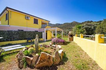 Location de vacances pour 6 personnes, avec balcon dans Cardedu