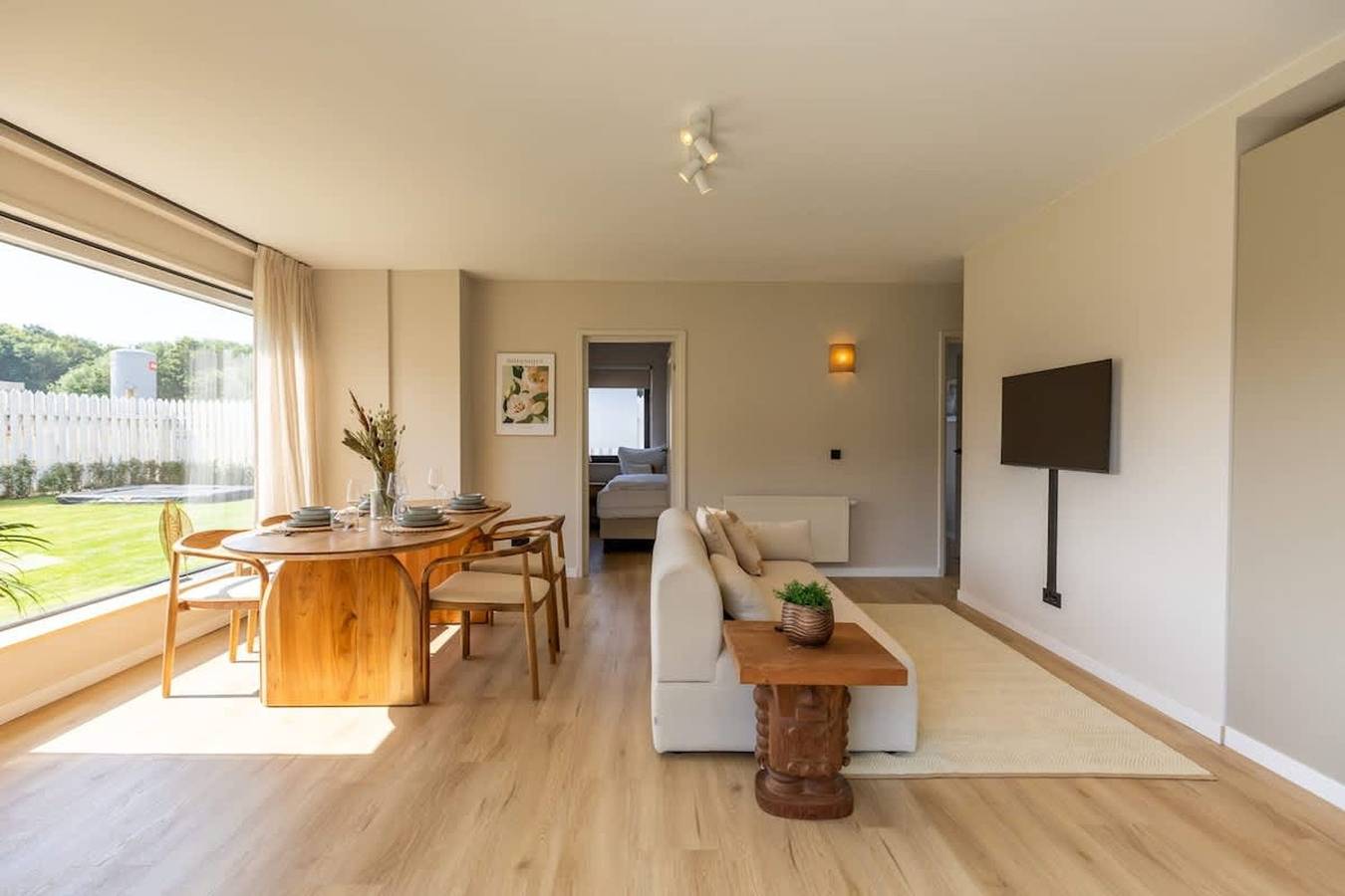 Geheel appartement, Casiola - Charming Apartment with Garden   Parking in Cadzand-Bad, Zeeuwse Kust