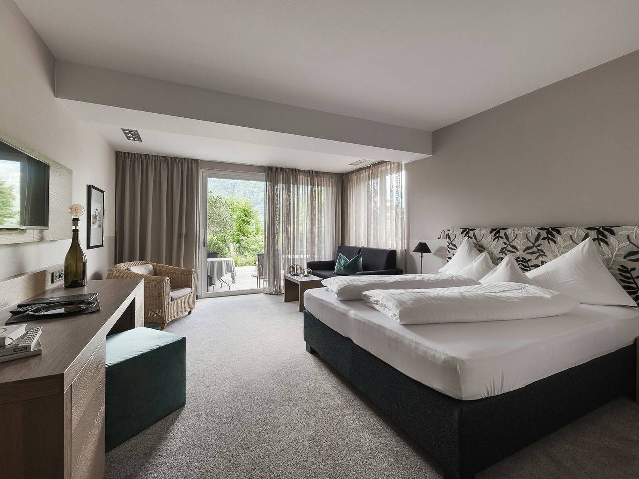 Ganze Ferienwohnung, Garni-Hotel Minigolf - Appartement in Dorf Tirol, Texelgruppe