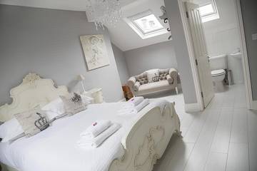 Glamping for 6 People in North Yorkshire, Photo 3