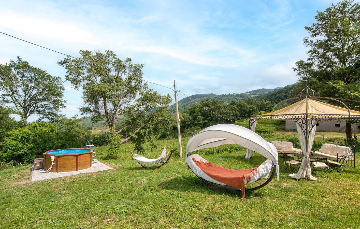 Charmante 100 m² große Ferienwohnung mit Pool, Garten und WLAN in der Nähe von Arcidosso in Arcidosso, Grosseto Provinz