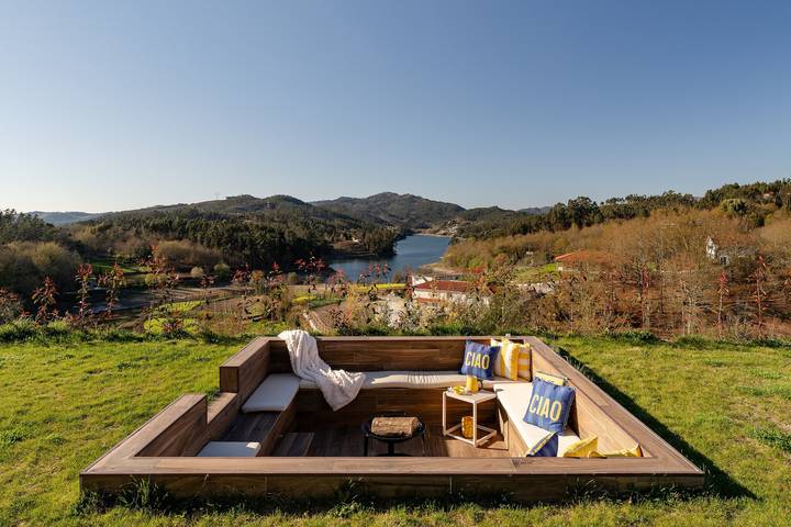 Chalet para 18 personas, con jacuzzi y balcón además de jardín y piscina para niños en Distrito de Braga - 2