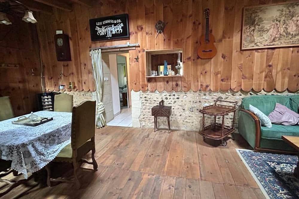 Apartamento entero, The Saloon in Aire-sur-l'Adour, Landes