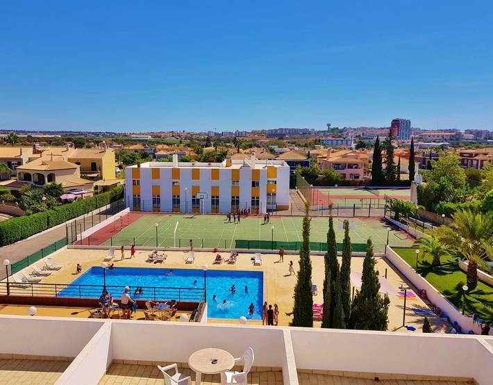 Chambre d’hôte pour 4 personnes, avec bassin pour enfant et jardin ainsi que piscine et terrasse à Faro - 3
