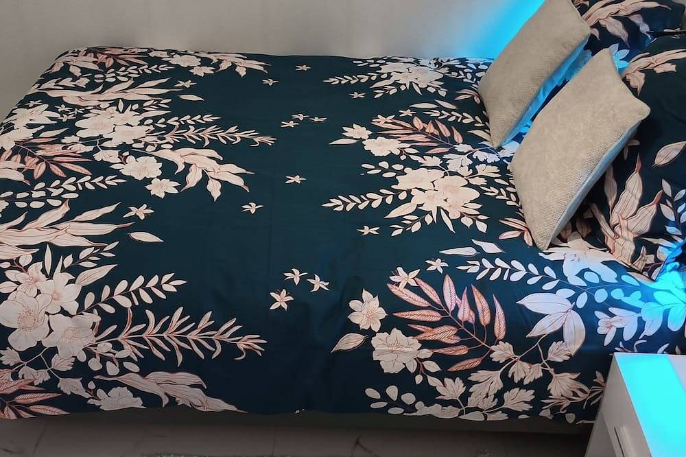 Appartement entier, Ot Appart City -T4\nt4 de 65 m2, pouvant accueillir jusqu'à 4 voyageurs in Clermont-Ferrand, Parc naturel régional des Volcans d'Auvergne