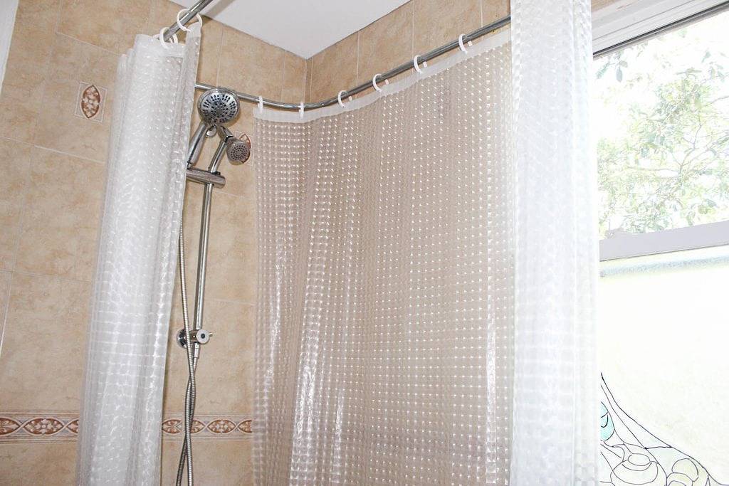 Folly Bungalow ~ Charming 2Br Cottage w / erstaunliche Marsh Views in Folly Beach, Charleston County