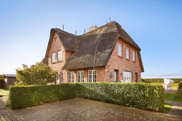 Ferienhaus für 4 Personen, mit Terrasse und Garten sowie Sauna in Borgsum