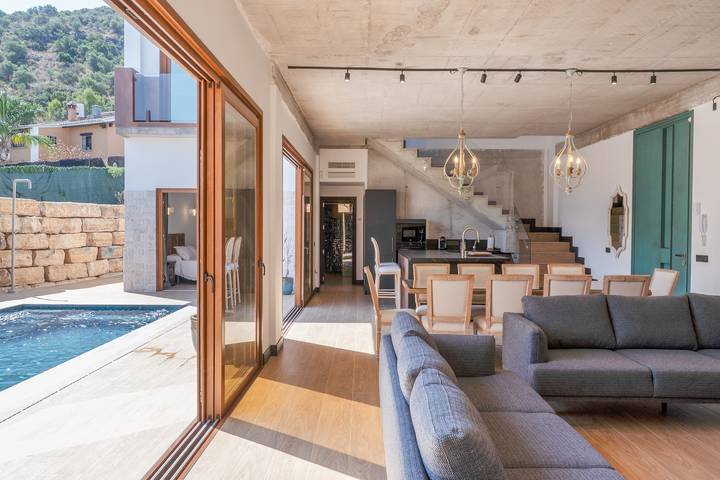 Luxury Villa with 2 Pools, Private Suite, and 360° Views in Sierra Gorda, Coín