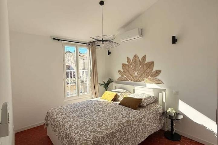 Apartamento entero, Charming, bright T3/T4 in the heart of Provence, a stone's throw from everything. in Aubagne, Costa mediterránea (Francia)