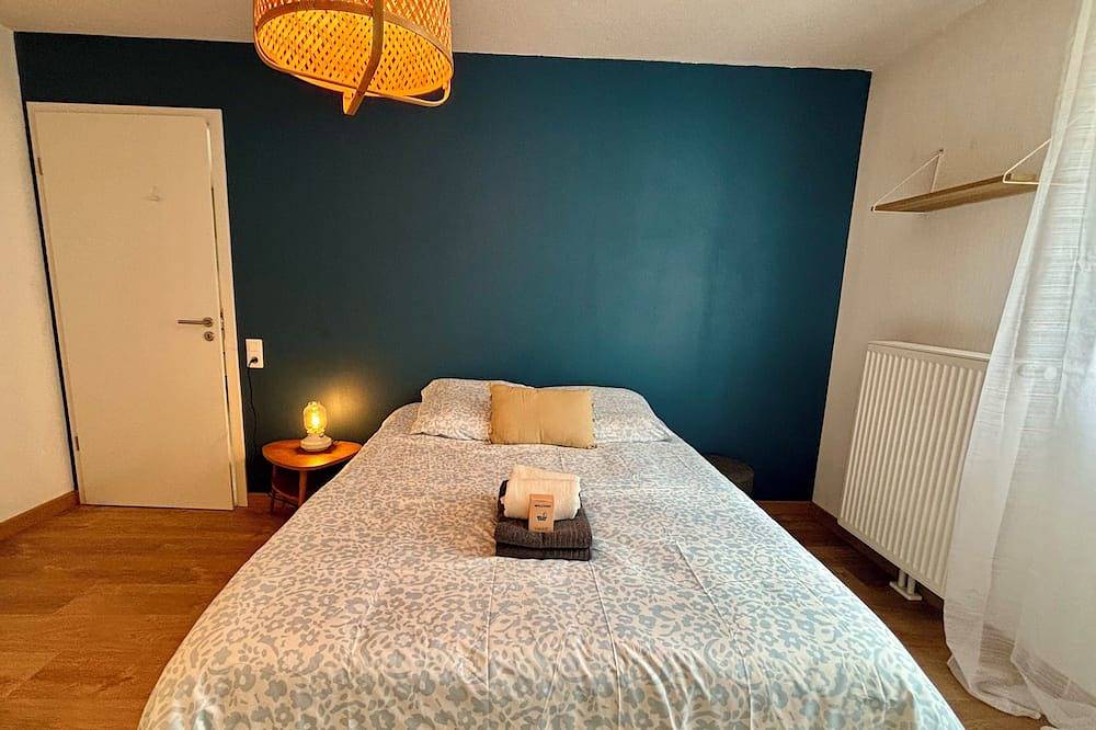 Entire apartment, Pleasant apartment with big terrace in Schillik in Schiltigheim, Strasbourg region