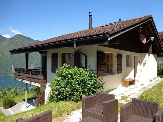 Chalet für 6 Personen, mit Balkon und Terrasse sowie Garten im Uri