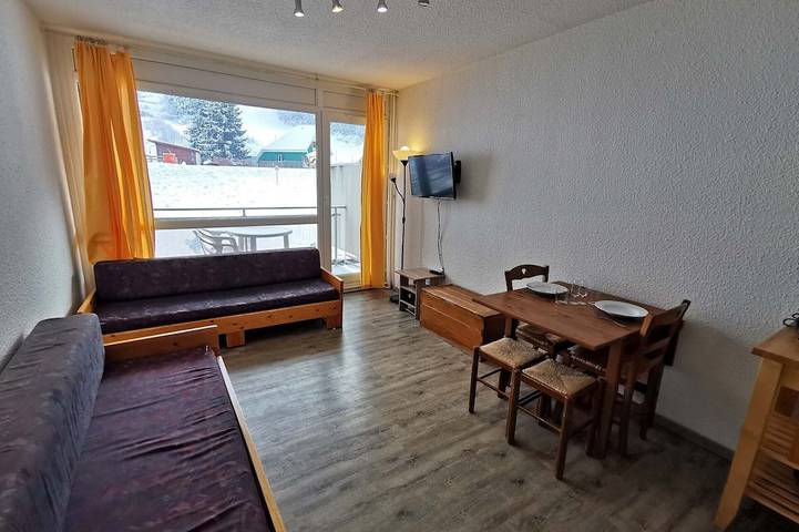Gîte pour 4 personnes, avec balcon dans Office De Tourisme Des Sept Laux - 3