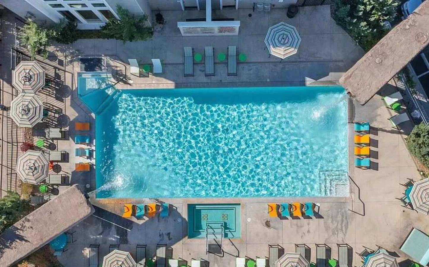 Apartamento entero, 2Br Getaway Pool, Gym, Basketball Court & Theater Access in Nevada (Estados Unidos)