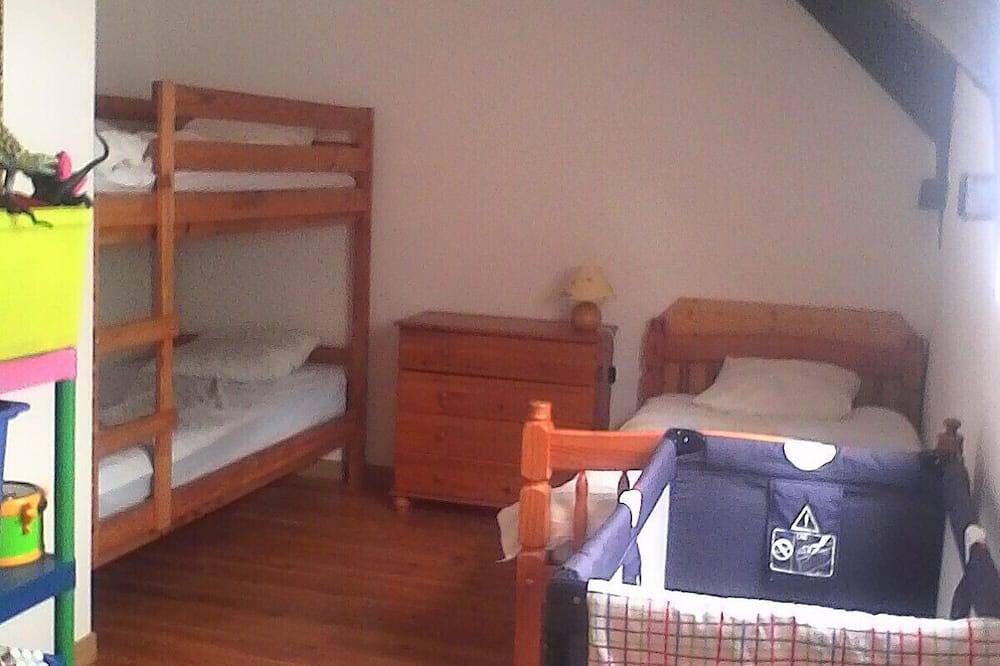 Gîte Rural, 7 personnes. Bretagne in Guénin, Région de Pontivy