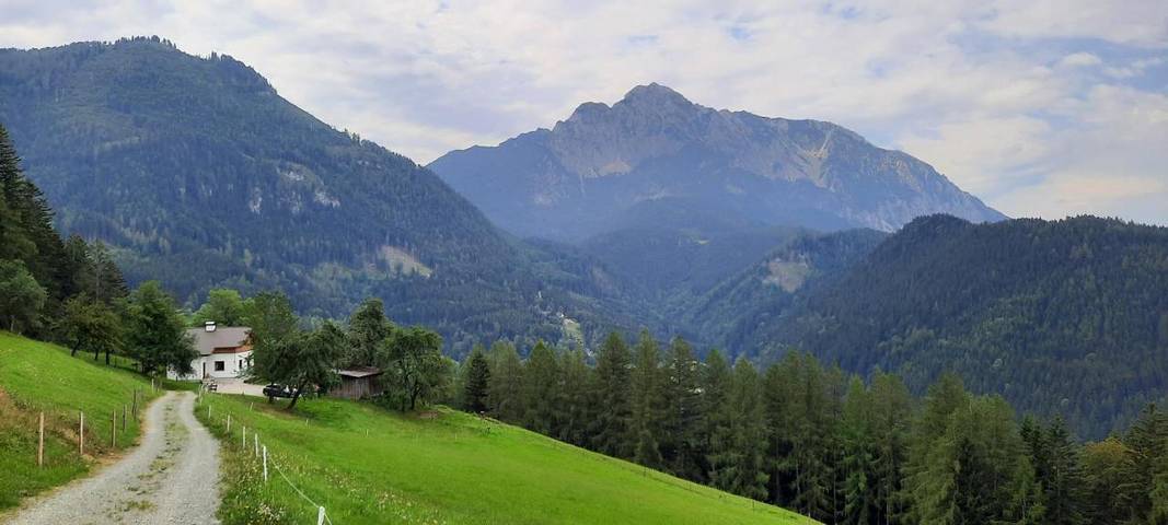 Ferienhaus für 6 Personen, mit Garten und Ausblick in Spital am Pyhrn