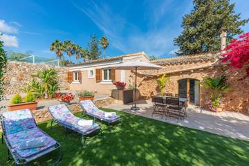 Villa in Llubí, Majorca Center für 4 