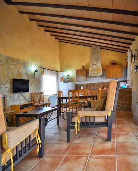 Casa rural para 3 personas, con Jacuzzi y Terraza además de Jardín y Piscina en Provincia de Murcia - 4