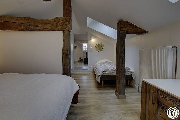 Location de vacances pour 5 personnes, avec piscine et jardin à Saint-Didier-sur-Chalaronne - 3