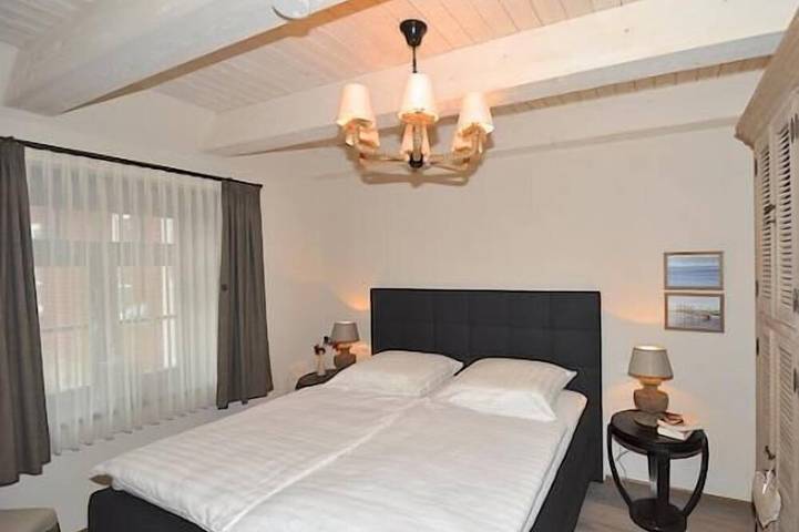 Ganze Wohnung, Luxuriöses App \"Altes Pastorat 3\" - Erholung für 6 Personen mit Sauna in St. Peter-Ording, Eiderstedt