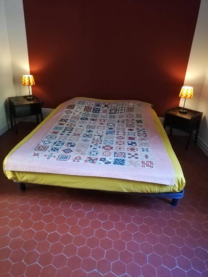 Maison d’hôte pour 2 personnes, avec jacuzzi ainsi que jardin et sauna à Aimargues - 2