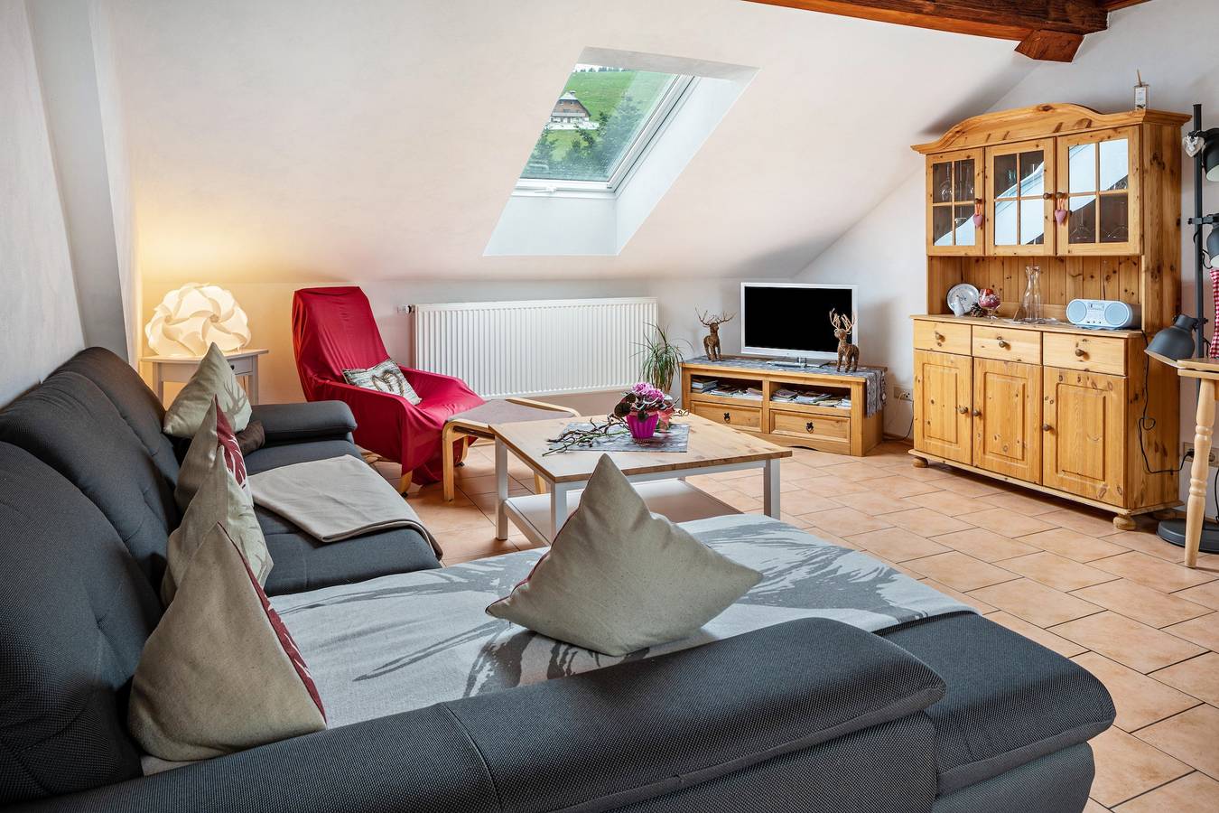 Entire apartment, Apartment 'Anna' with Mountain View, Shared Terrace and Wi-Fi in Hofsgrund, Oberried