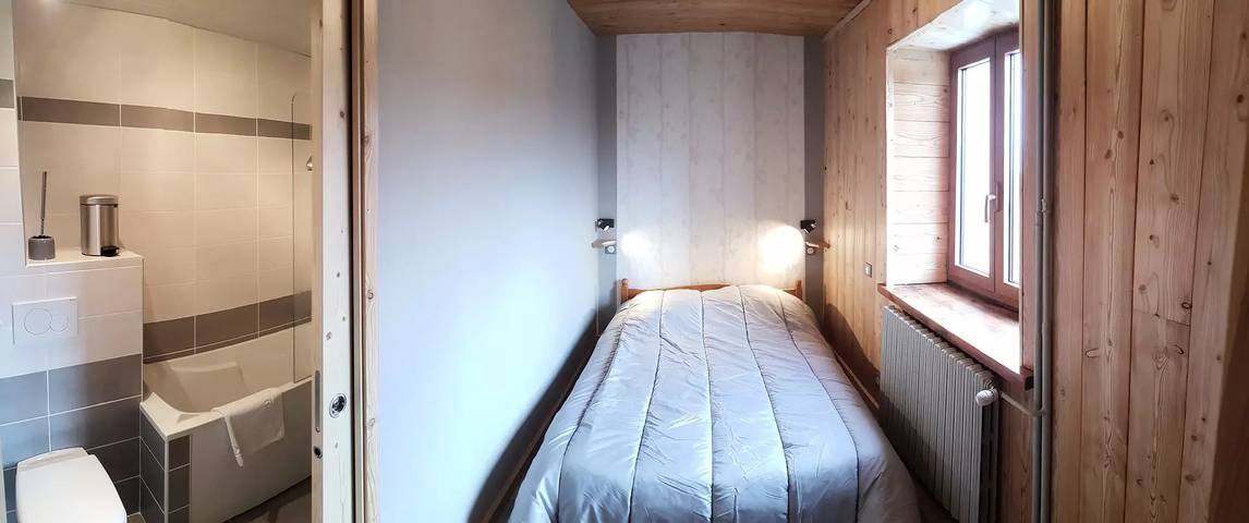 Gîte pour 6 personnes, avec balcon, animaux acceptés à Bessans - 4