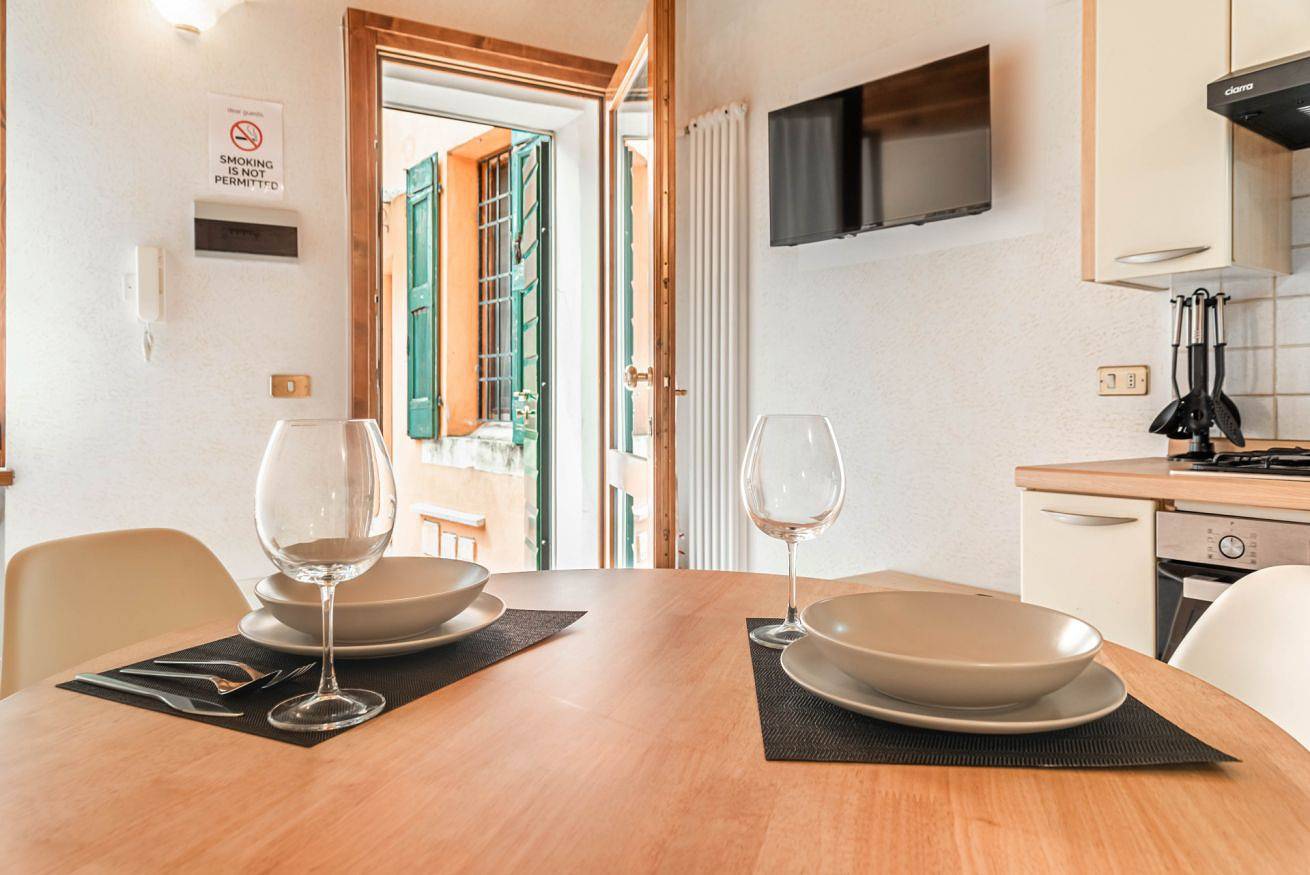 Appartement entier, Italstay – Vescovo Elegant Courtyard in Centro Storico, Vérone