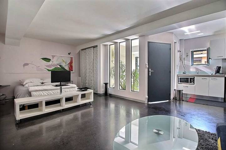 Location de vacances pour 2 personnes, avec jardin à Saint-Sauveur (Haute-Garonne)