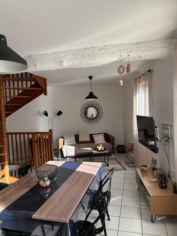 Location de vacances pour 5 personnes, avec balcon et vue, adapté aux familles à Noyarey