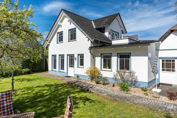 Ferienwohnung für 3 Personen, mit Garten und Seeblick in Groß Zicker - 2